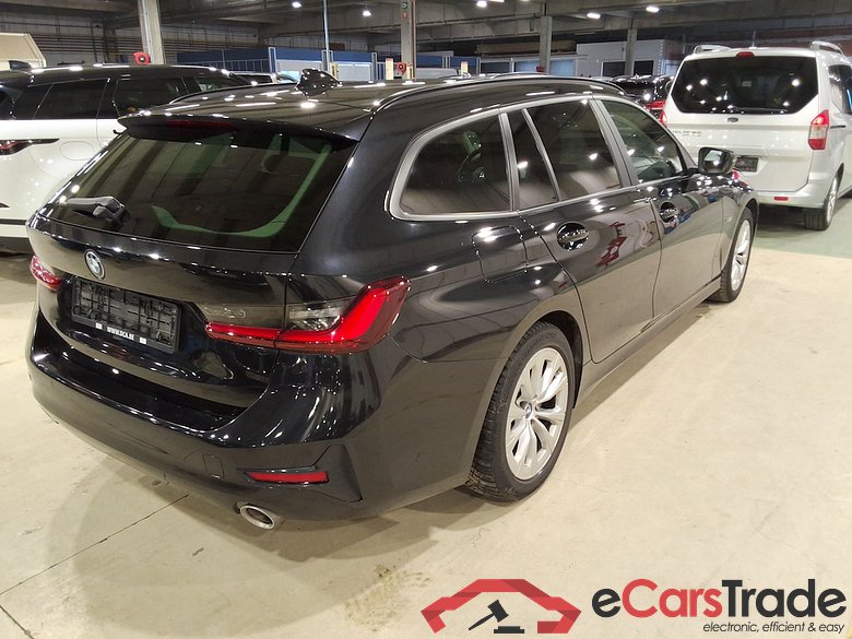 BMW 3 SERIES TOURING 2.0 320E TOURING Business Plus Mirror #4