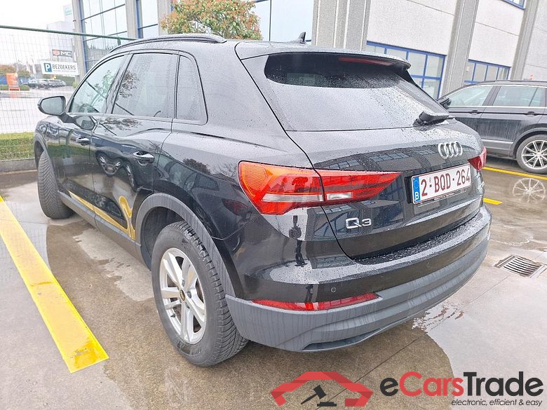 AUDI Q3 1.4 45 TFSI E S TRONIC #3