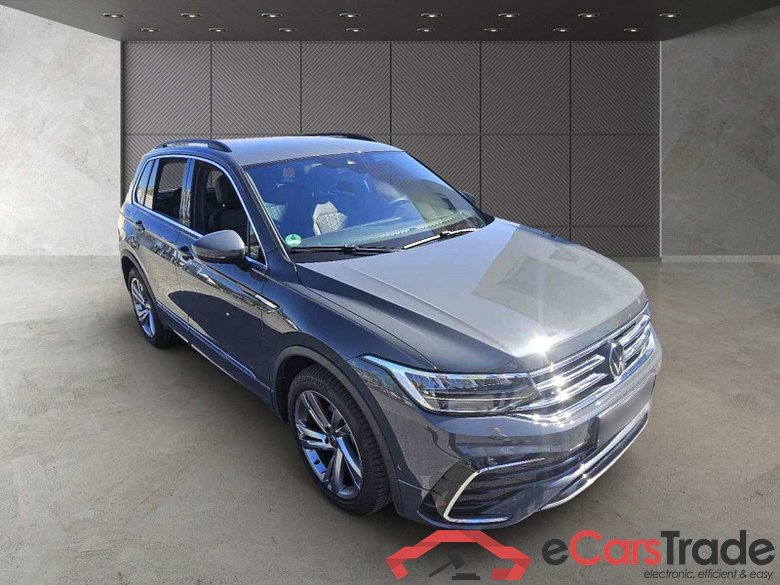 Volkswagen Tiguan (AX1)(07.2020->2024) DE - SUV5 1.5 TSI BMT/Start-Stopp EU6d, R-Line OPF, (Facelift) 2020 - 2023 #2