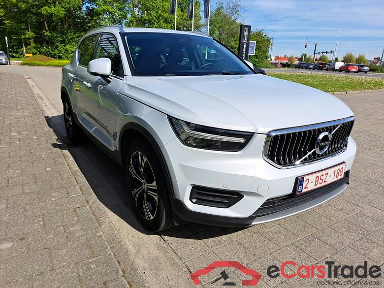 VOLVO XC40 1.5 T4 PHEV INSCRIPTION EXPR. DCT #2