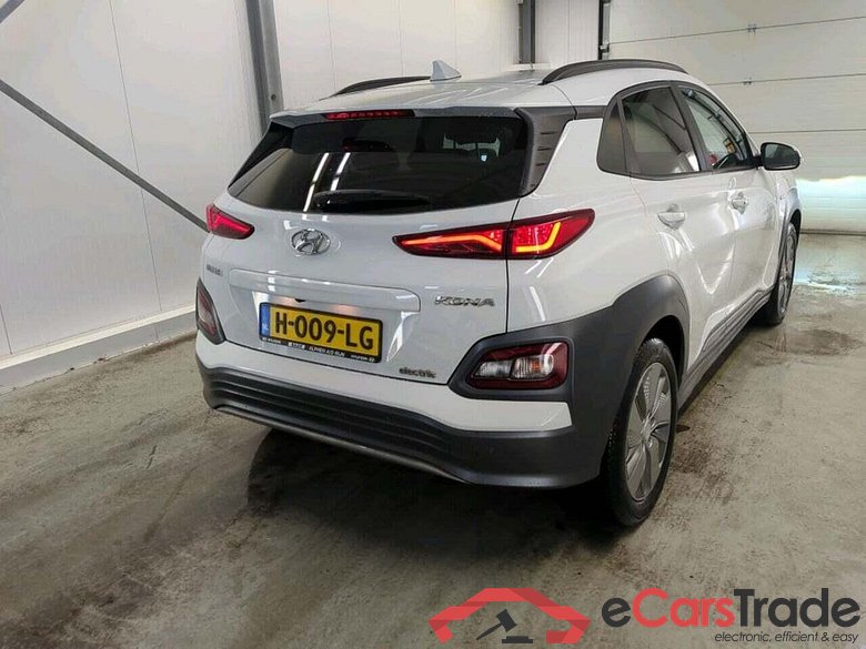 HYUNDAI Kona EV Premium 64 kWh #2