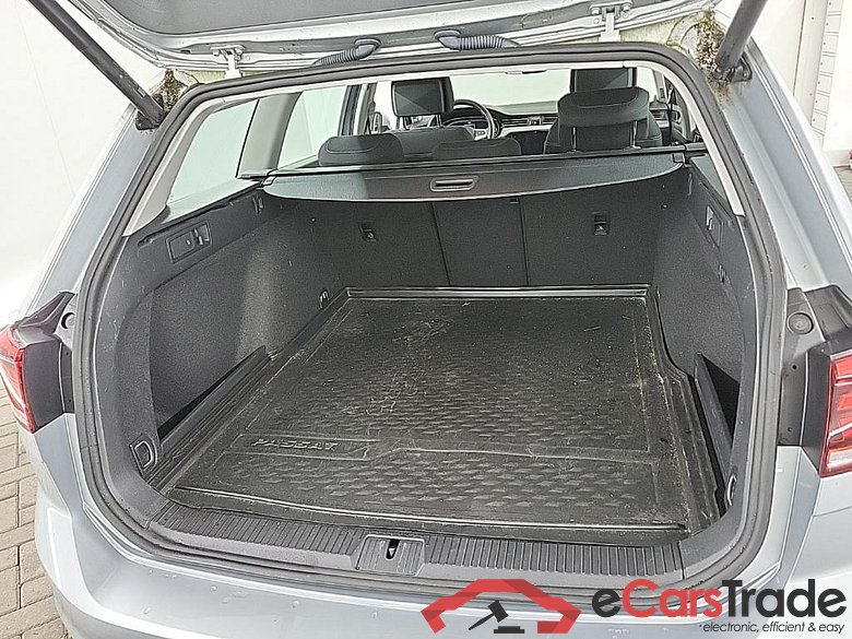 VOLKSWAGEN Passat Variant 1.5 TSI 7-DSG Business 5D 110kW #5