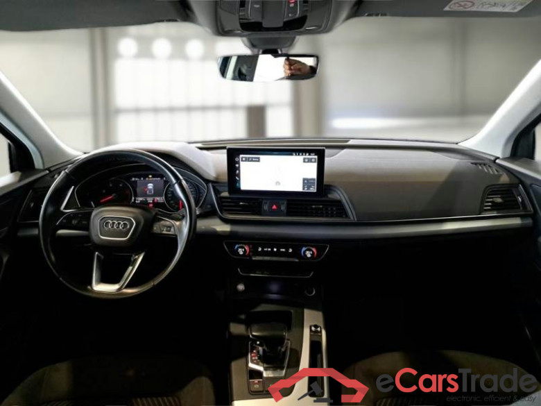 AUDI Q5 / 2020 / 5P / SUV 35 TDI BUSINESS S TRONIC #3