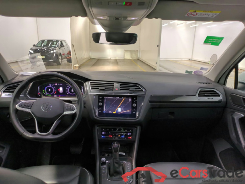 VOLKSWAGEN Tiguan / 2020 / 5P / SUV 1.4 eHybrid 245 DSG6 Elegance Exclusive #5