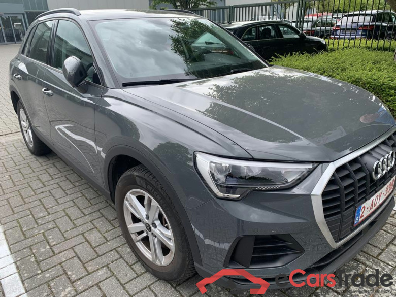AUDI Q3 PHEV Audi Q3  Attraction 45 TFSI e  180(245) kW(pk) S tronic #2