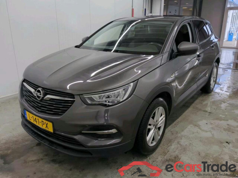 OPEL Grandland X 1.2 Turbo Edition #1