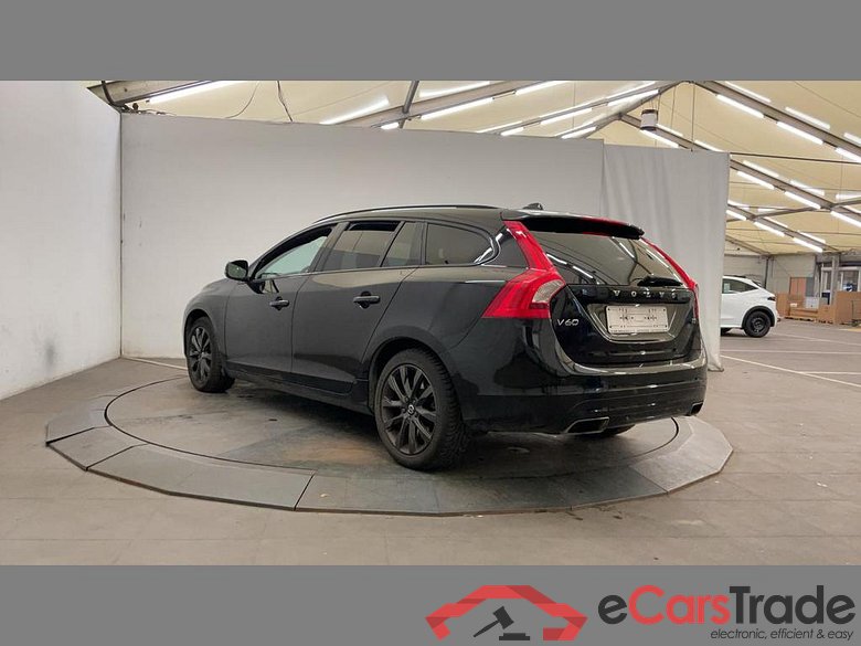 VOLVO V60 2.0 T3 Dynamic Edition #3