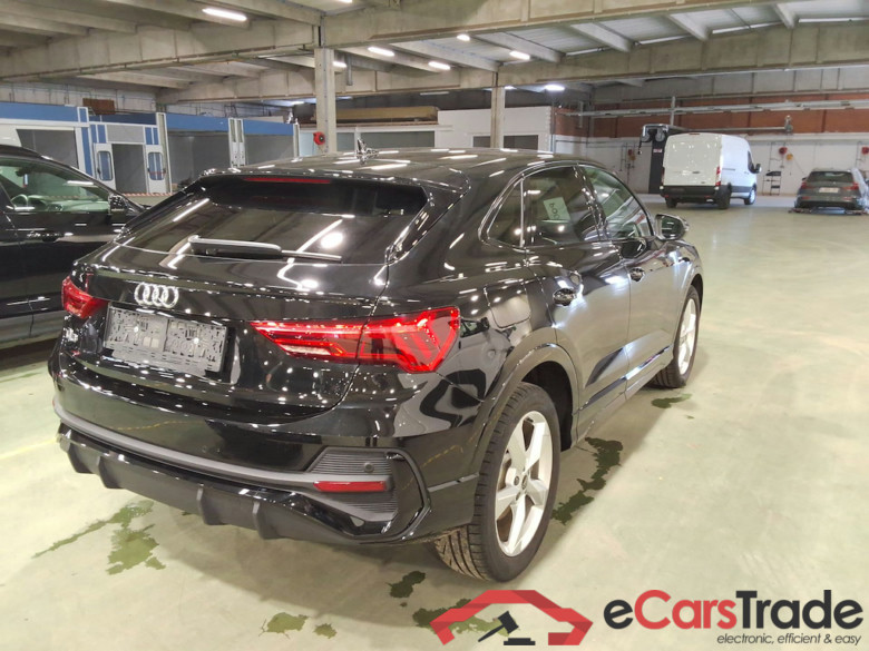 AUDI Q3 SPORTBACK 1.4 45 TFSI E S TRONIC S LINE #4