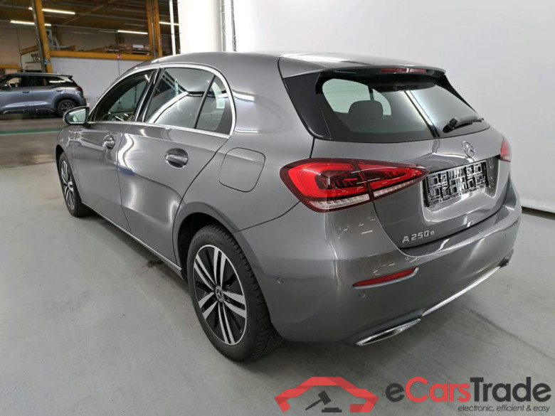MERCEDES-BENZ A-CLASS 1.3 A 250 E DCT BUSINESS SOLUTION #3