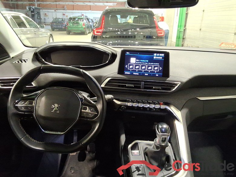 PEUGEOT 3008 - 2016 1.2 PureTech Allure (EU6.3) #6
