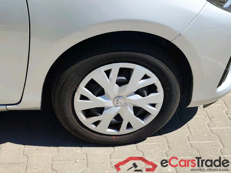 TOYOTA Yaris 54 kW #6