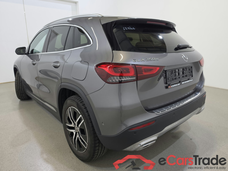 Mercedes GLA 250e Plug-In Hybrid Luxury Aut. LED-Xenon Widescreen Navi 1/2 Sport-Leather KeylessGo Camera Klima PDC ... #6