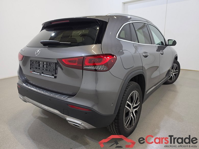 Mercedes GLA 250e Plug-In Hybrid Luxury Aut. LED-Xenon Widescreen Navi 1/2 Sport-Leather KeylessGo Camera Klima PDC ... #4