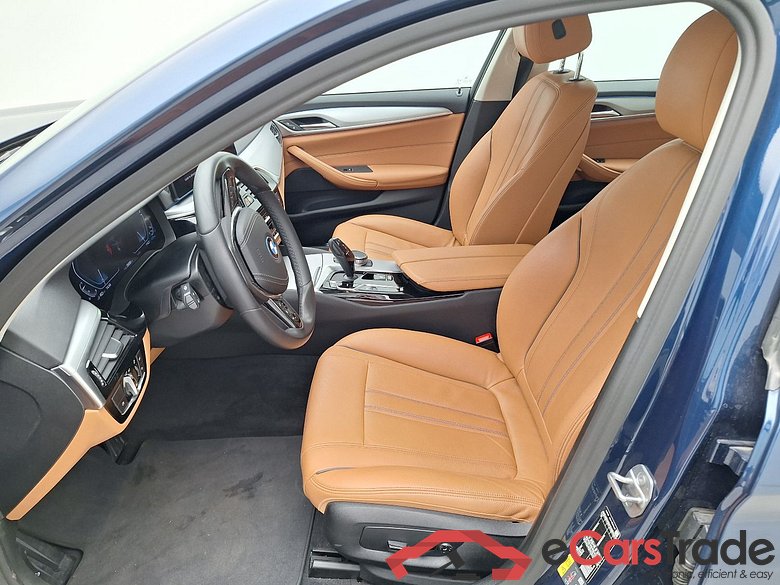 BMW, 5-serie FL'20 PHEV, BMW 5 Reeks Berline 520e 150kW 4d #3
