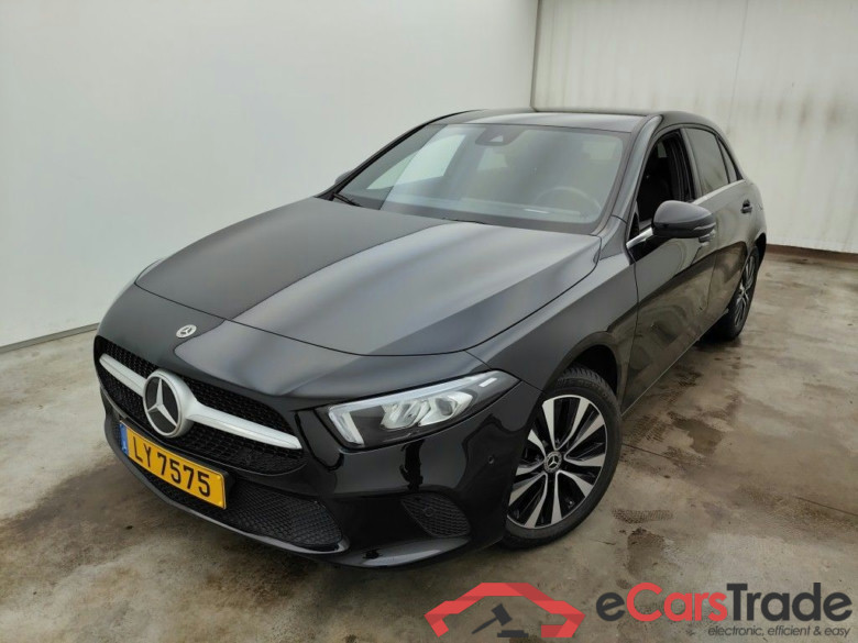 MERCEDES CLASSE A (W177) - A 250 e 160 Business Solution (EU6d-TEMP) 5d Auto #1