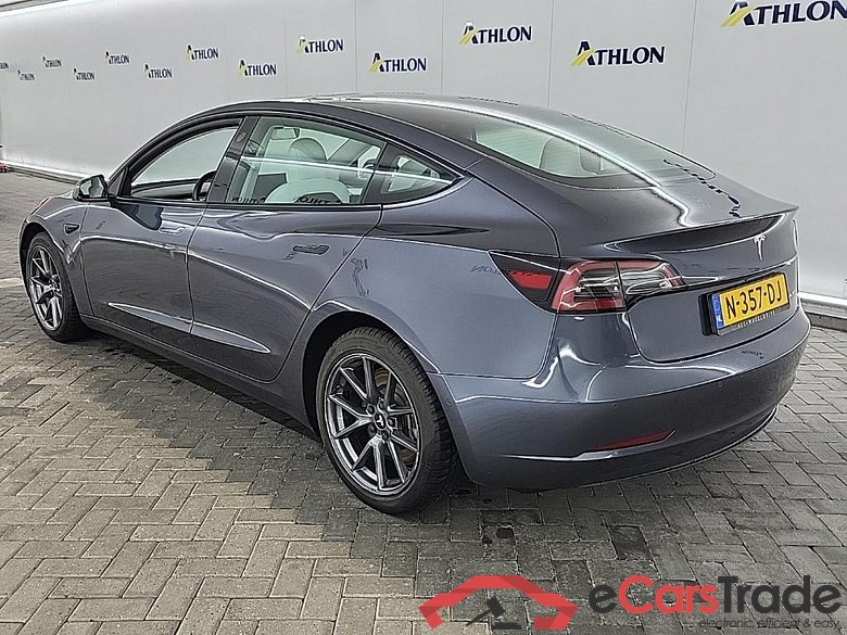 Tesla Model 3 Long Range Dual Motor AWD 4D 350kW #4