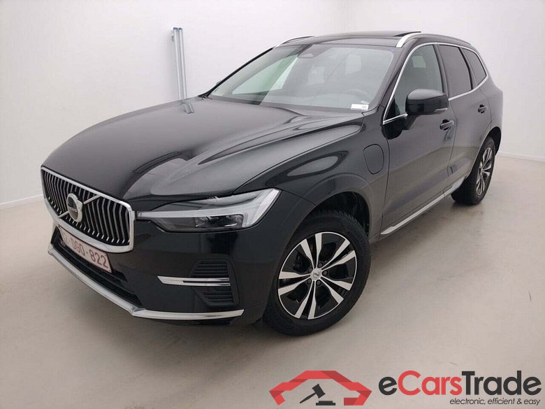 VOLVO XC60 2.0 T6 PHEV BENZINE ESSENTIAL #1