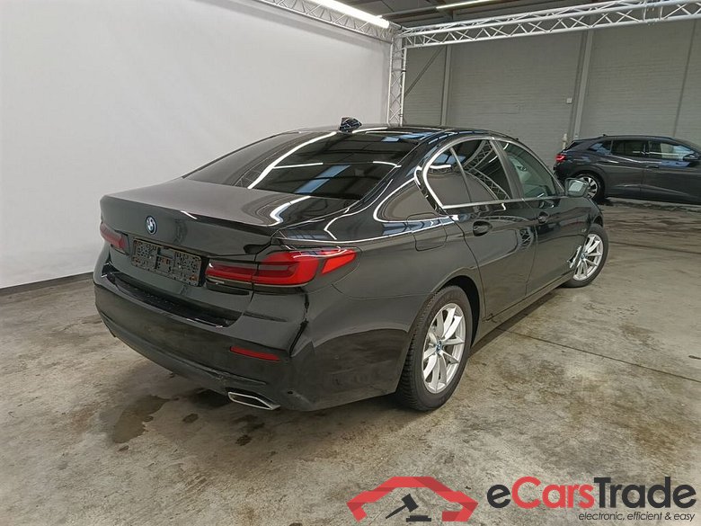 BMW 5 - 2020 530eXA 184hp PHEV 4d #2