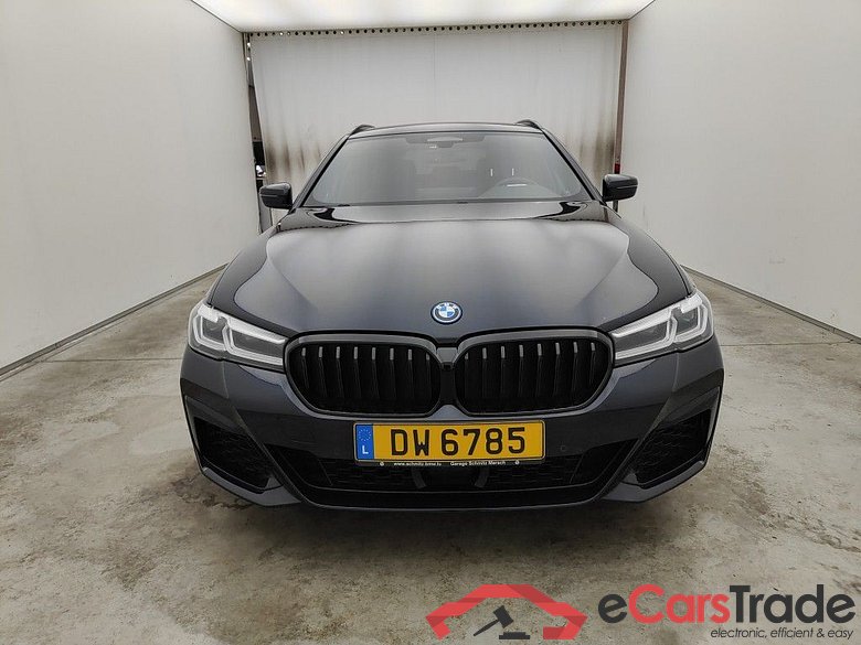 BMW 5 TOURING - 2020 530eXAS 184hp PHEV 5d #5