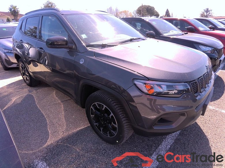 JEEP COMPASS 240 AT6 TRHK RSK
