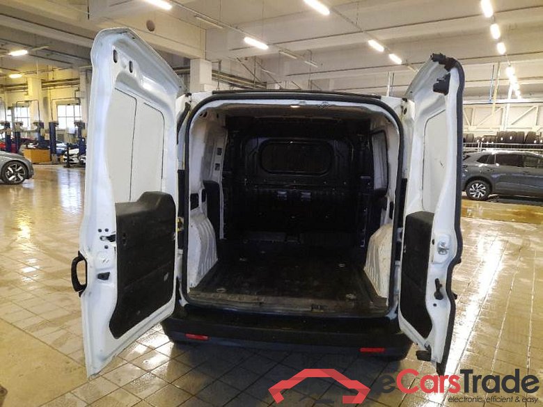 FIAT DOBLÒ CARGO / 2014 / 4P / VETT. FURGONATA CH1 LOUNGE 1.3 MJET 95CV E6D SeS #4