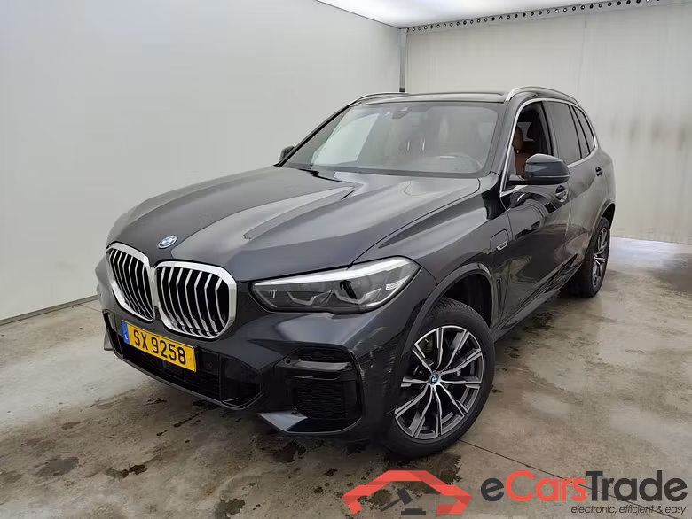 BMW X5 - 2018 3.0AS 286hp xDrive45e PHEV (EU6AP) 5d
