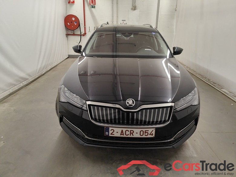 Skoda Superb Combi 1.4 TSI iV 160kW DSG6 Style 5d #5