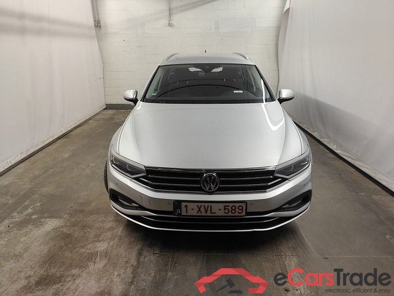 Volkswagen Passat Variant 1.6 TDI SCR DSG7 Style Business 5d
