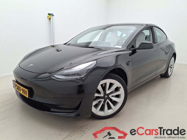 Tesla Model 3 Standard RWD Plus 60 kWh