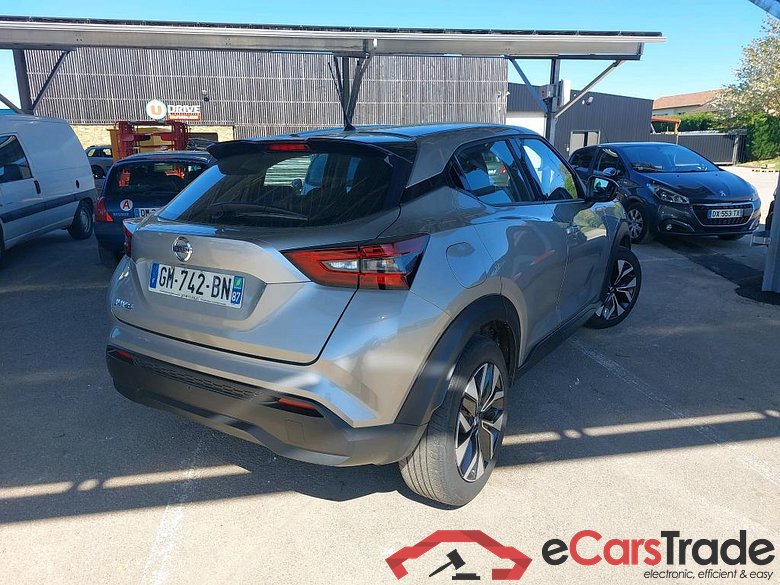 NISSAN Juke / 2019 / 5P / Crossover DIG-T 114 BVM6 Business Edition #3