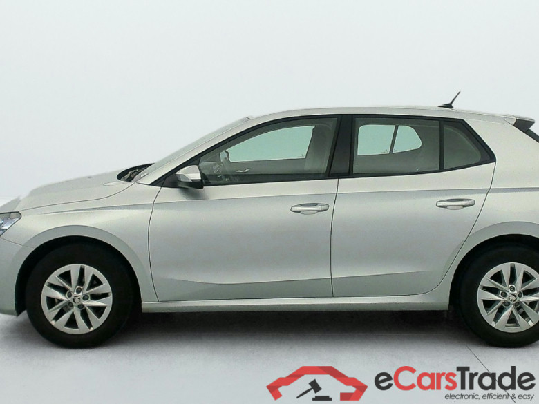 Skoda Fabia 1.0 MPI 80 CH BVM5 AMBITION #4