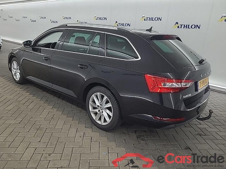 SKODA Superb Combi 1.5TSI ACT DSG Bus.Edit.Pl.110kW Athlon Edition #4