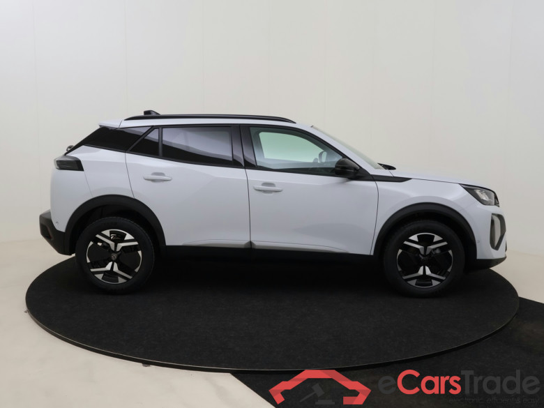 Peugeot 2008 Allure  1.2 Turbo 100 hp Man. 6    #4