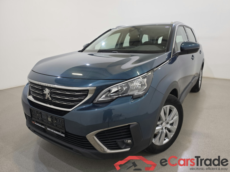 Peugeot 5008 1.2 PureTech 7PL I-Cockpit Navi Klima PDC ... #1