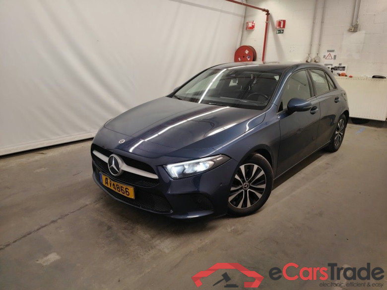 MERCEDES CLASSE A DIESEL (W177) A 180 d 116 Business Solution Essential 5d #1