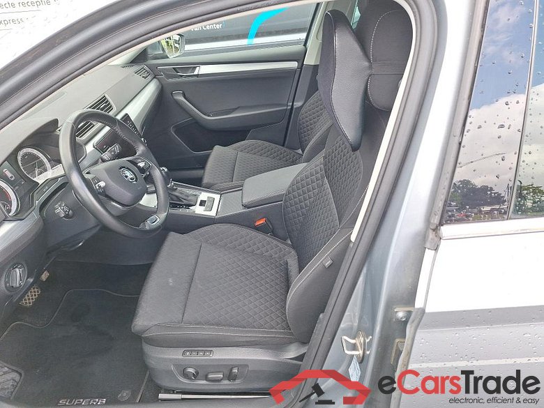 SKODA SUPERB COMBI 2.0 CRTDI 90KW DSG7 AMBITION #5