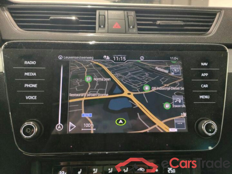 Skoda Superb Combi Superb Combi 1.5 TSI ACT DSG7 Clever 110kW/150pk  5D/P Auto-7 (4 seizoenen Banden) - CO2 onvolledig #6
