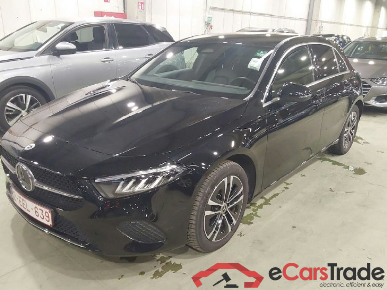 Mercedes A 250e Facelift Plug-In Hybrid Aut. LED Widescreen Navi Sport-Leather KeylessGo Klima PDC ...