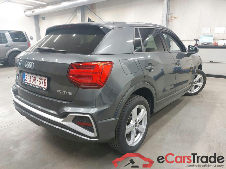 AUDI - AUD Q2 TFSI 110PK S Line Pack Platinum * PETROL * #2