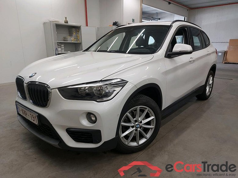 BMW - BMW X1 sDrive18i 136PK Pack Business Pano Roof * PETROL *