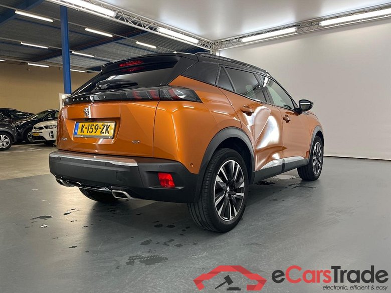 PEUGEOT 2008 1.2 PureTech GT Pack #4