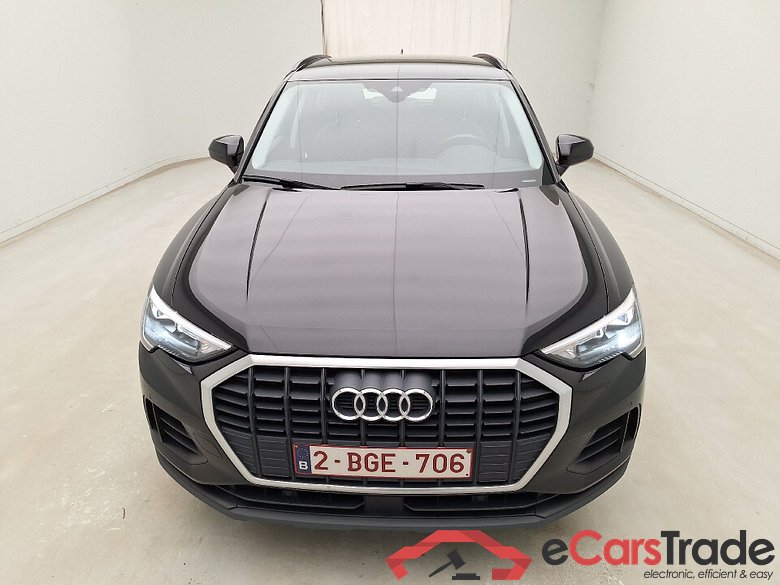 Audi, Q3 '18, Audi Q3 35 TDI S Tronic Business Edition 5d