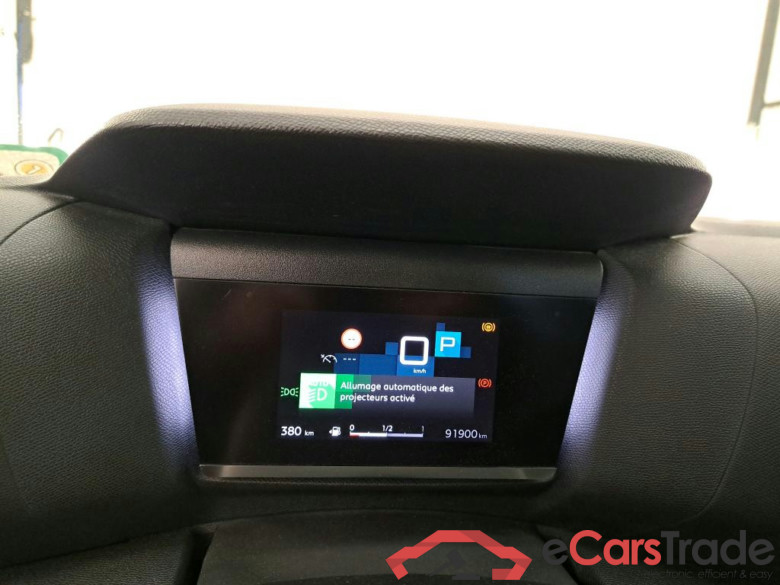 CITROEN C4 X / 2022 / 4P / Berline PureTech 130 S&S EAT8 Feel Pack #6