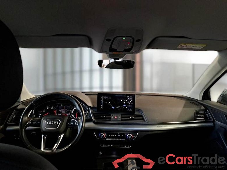 AUDI Q5 / 2020 / 5P / SUV 40 TDI BUSINESS QUATTRO S TRONIC #3