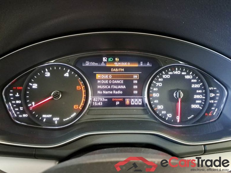 AUDI Q5 / 2020 / 5P / SUV 40 TDI BUSINESS QUATTRO S TRONIC #4