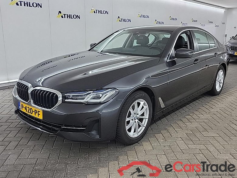 BMW 5 Serie Sedan 520iA Business Edition Plus 4D 135kW