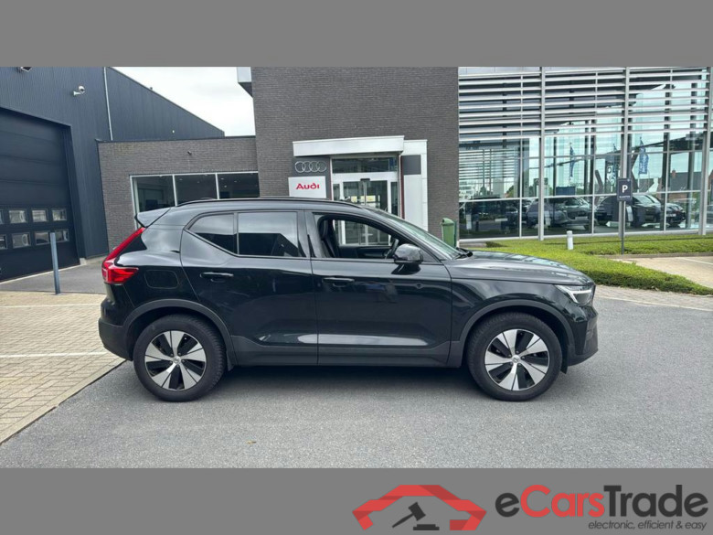 VOLVO XC40 1.5 T2 Plus Limited Edition Geartronic #3