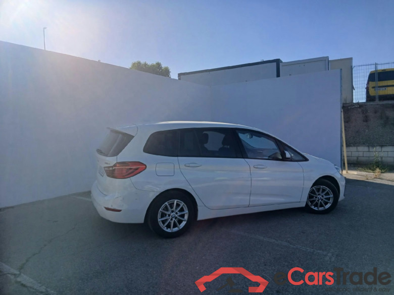 BMW Serie 2 Gran Tourer /5P/ 216d Business 115 CV #2
