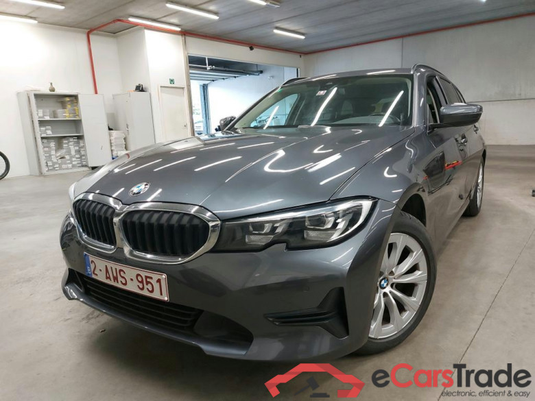 BMW - BMW 3 TOURING 316dA 122PK Business Edition & PDC Front & Rear #1