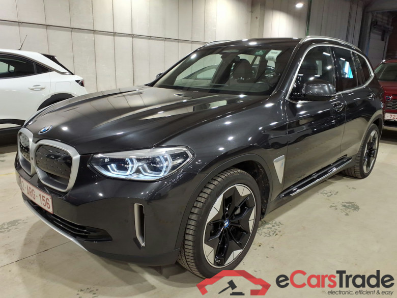 BMW IX3 80KWH AUTO
